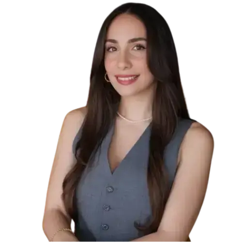 Aya Chukr headshot